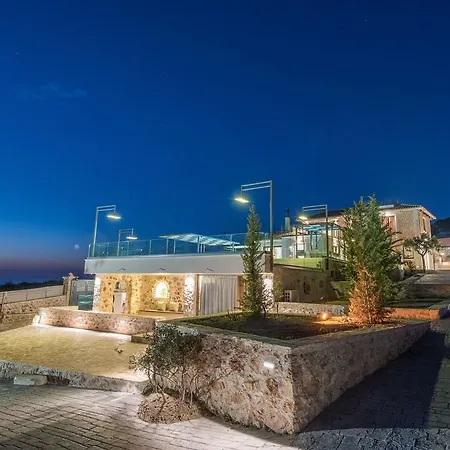 Roxa Villa
